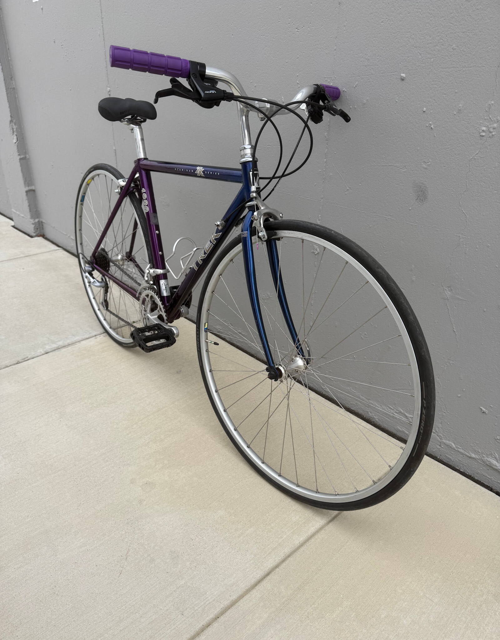 Trek 1220 - 47cm - Purple