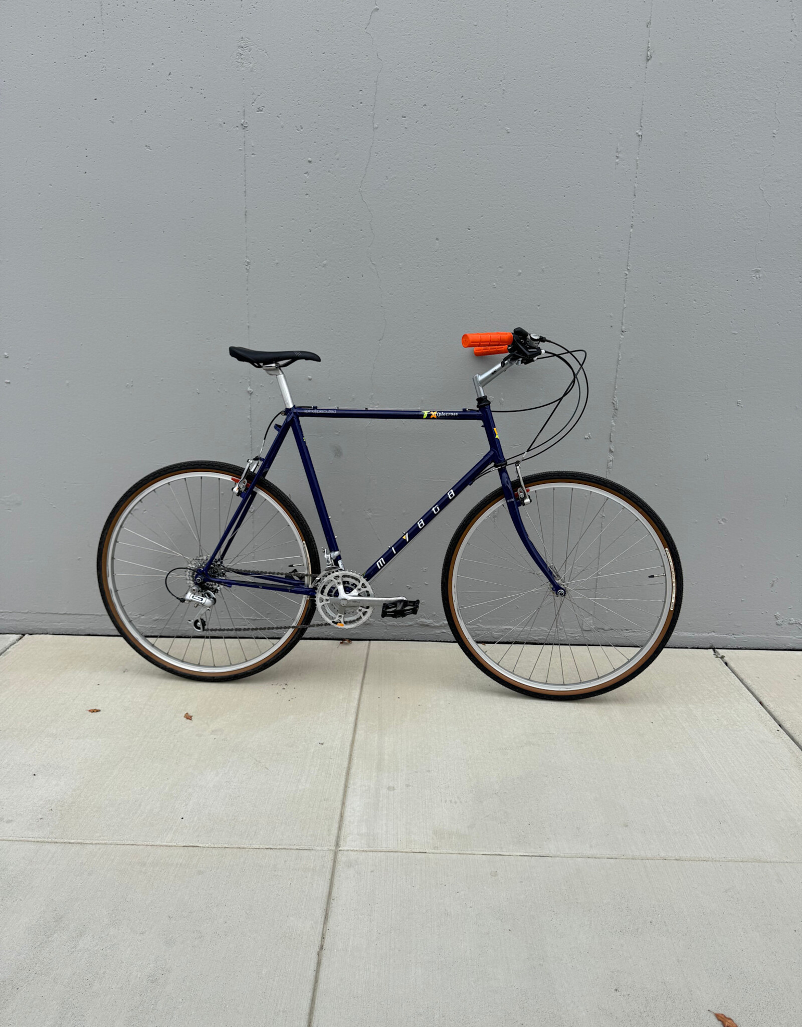 Miyata Triple Cross - 23" - Purple