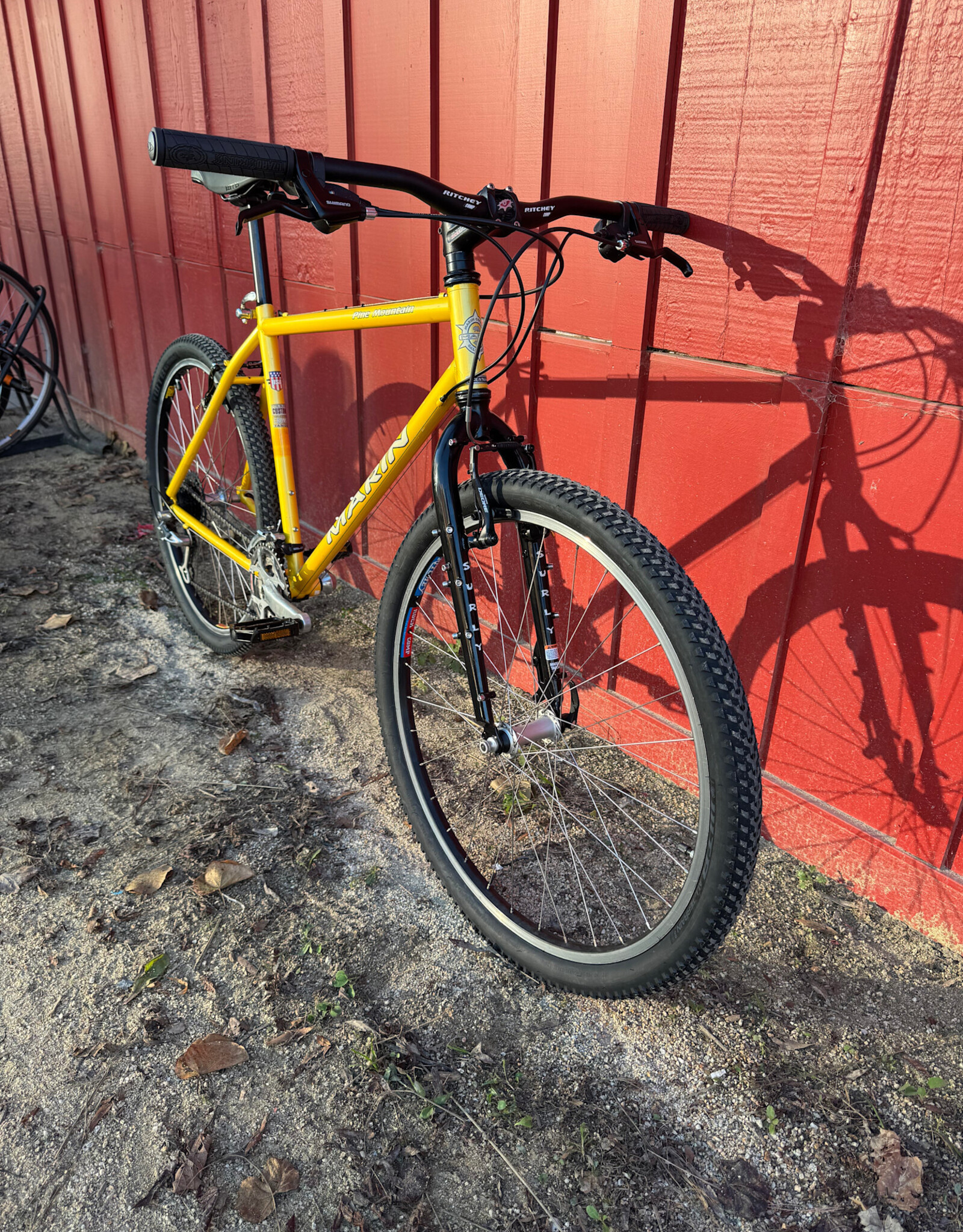 Marin Pine Mountain - 19" - Yellow