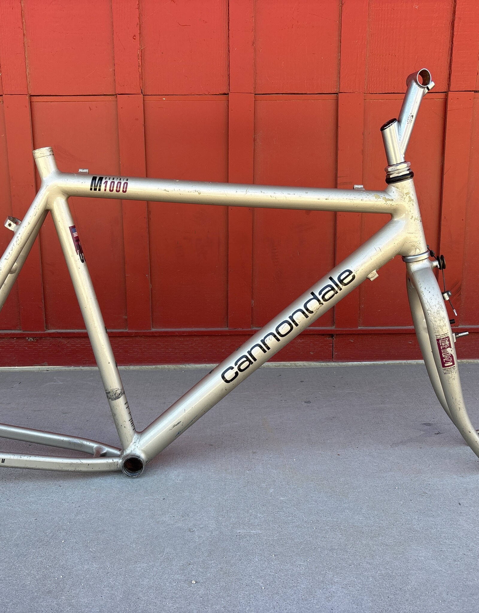 Cannondale mountain 1000 21" grey