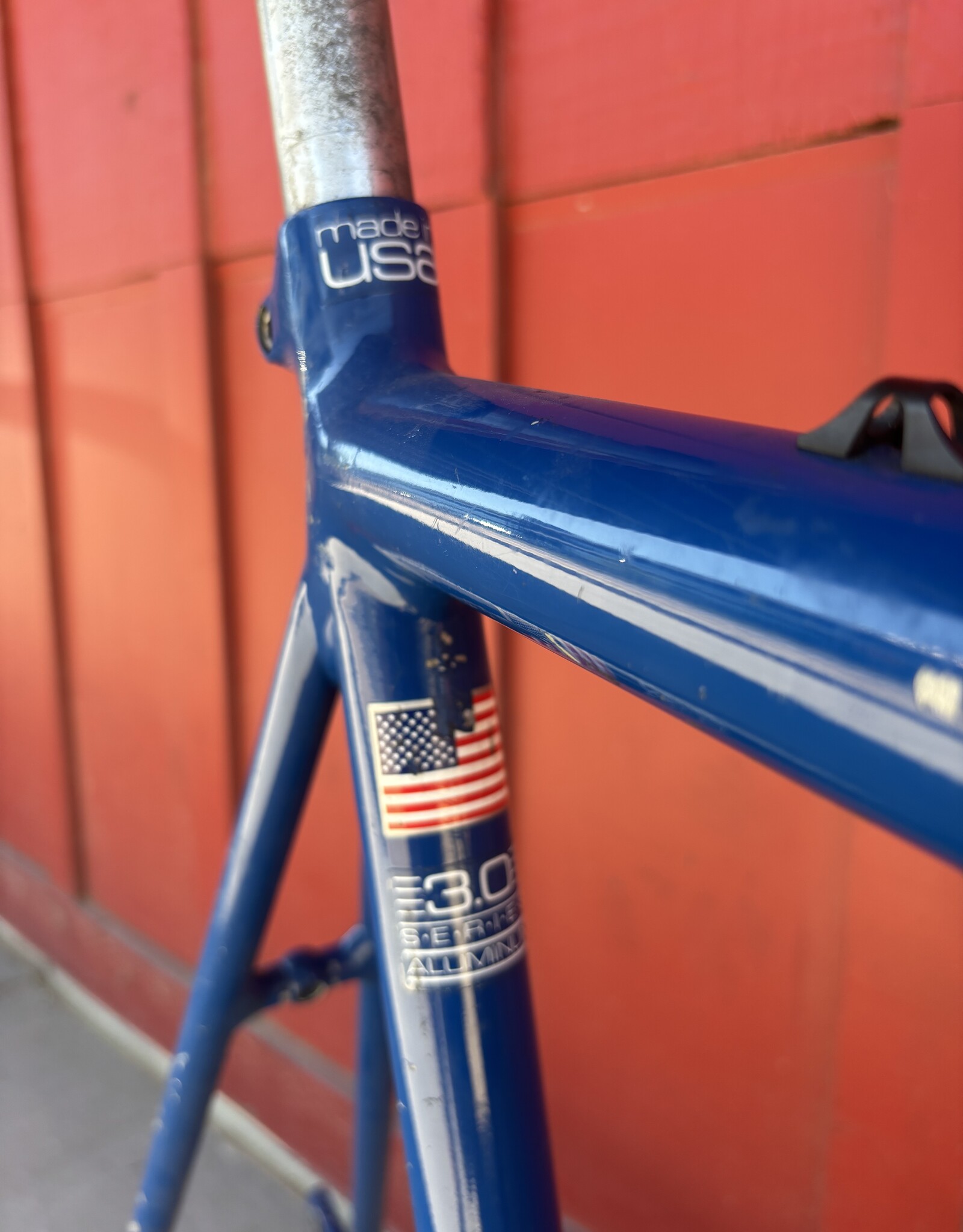 Cannondale 3.0 series road bike 58cm blue