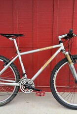 Specialized Stumpjumper - 17" Medium - Silver/ Orange accents