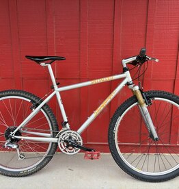 Specialized Stumpjumper - 17" Medium - Silver/ Orange accents