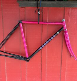 Bianchi Eros 49x52 cm Pink and Black