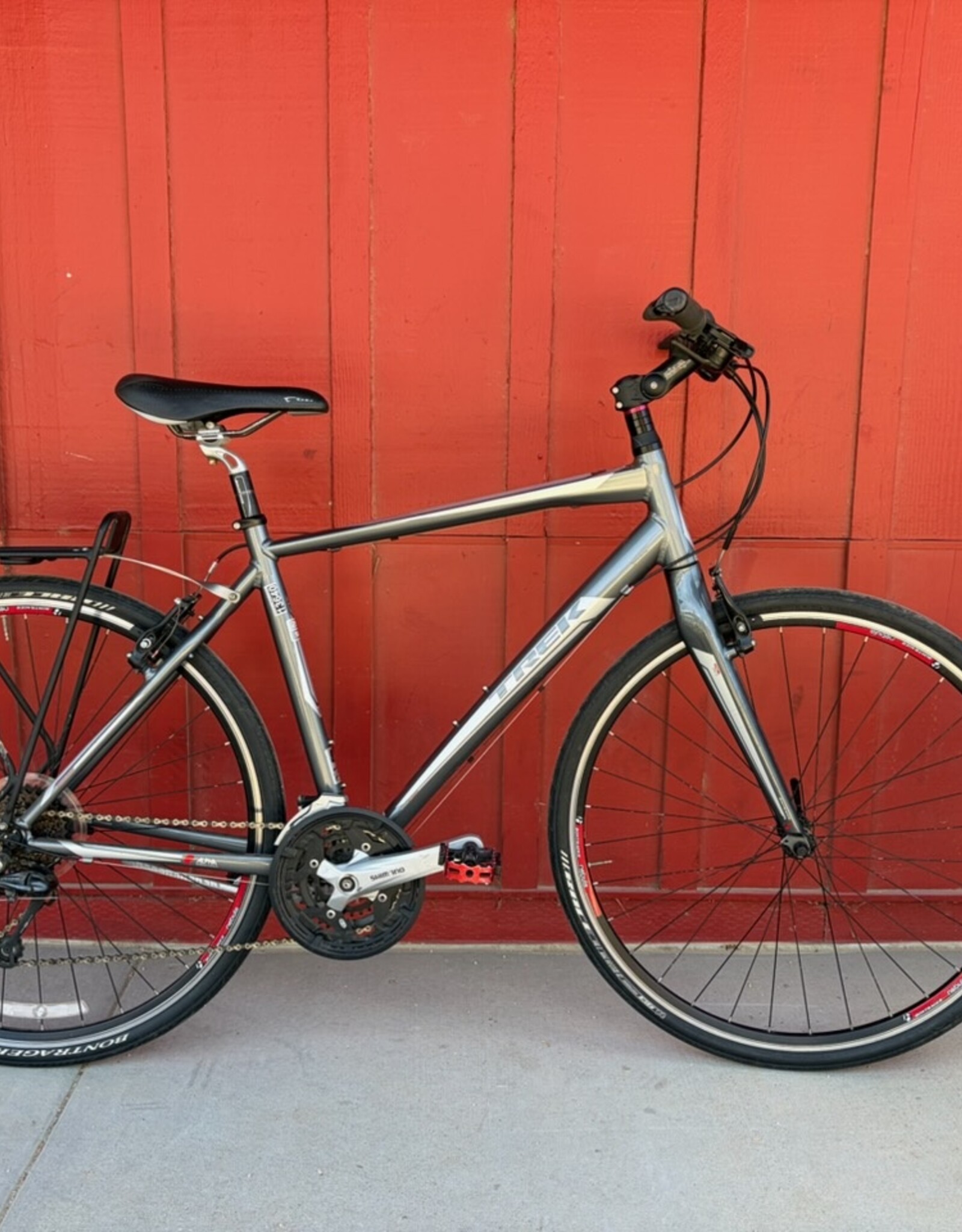 Trek 7.4 Hybrid Gray 20"