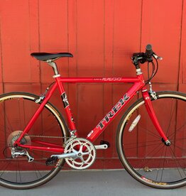 Trek 2200 flat bar 54cm red