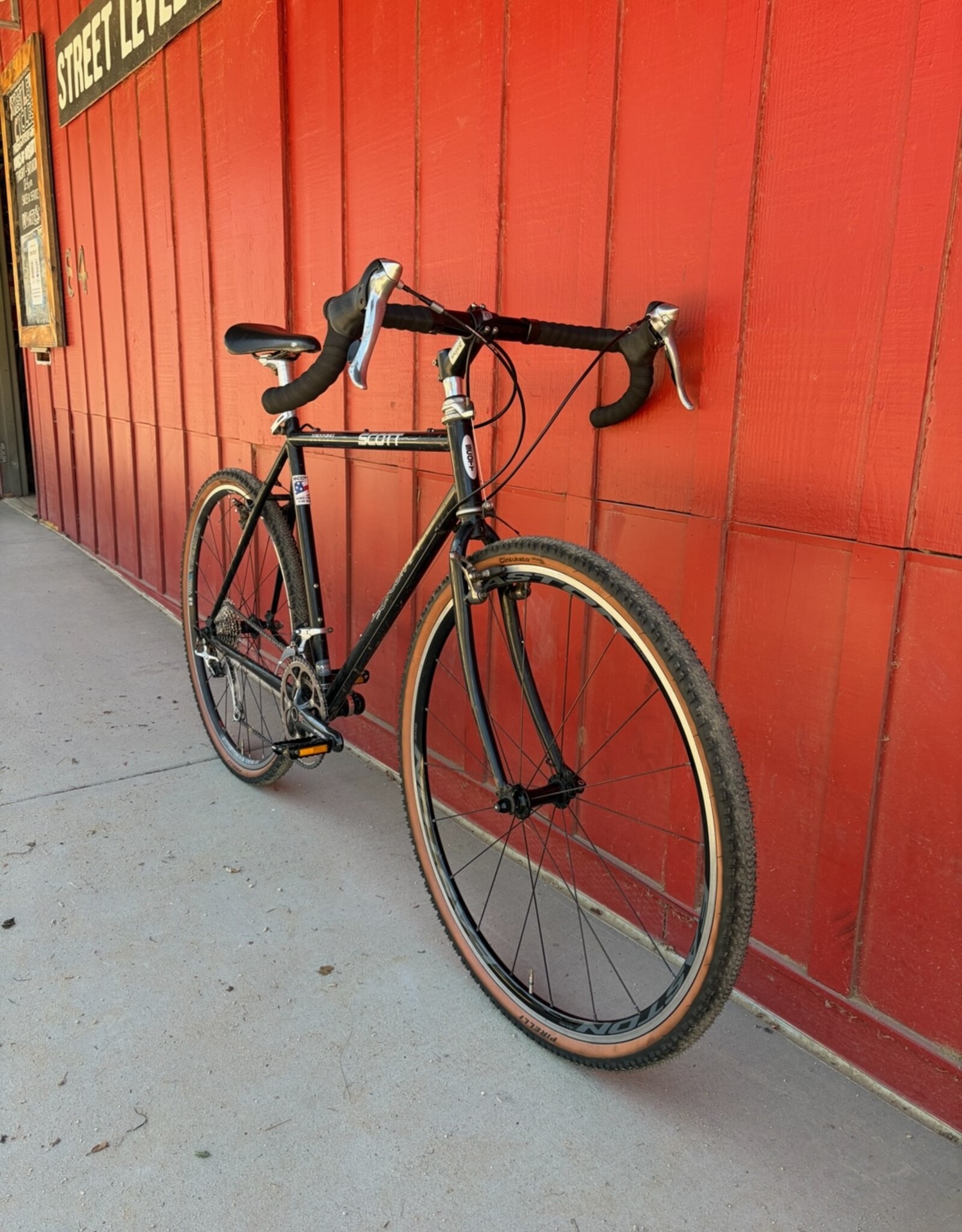 Scott Sonoma gravel bike - 58cm TT / Large - Black