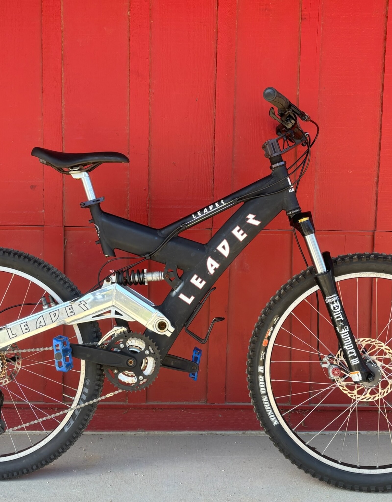 Leader Free Ride M/L 18.5"