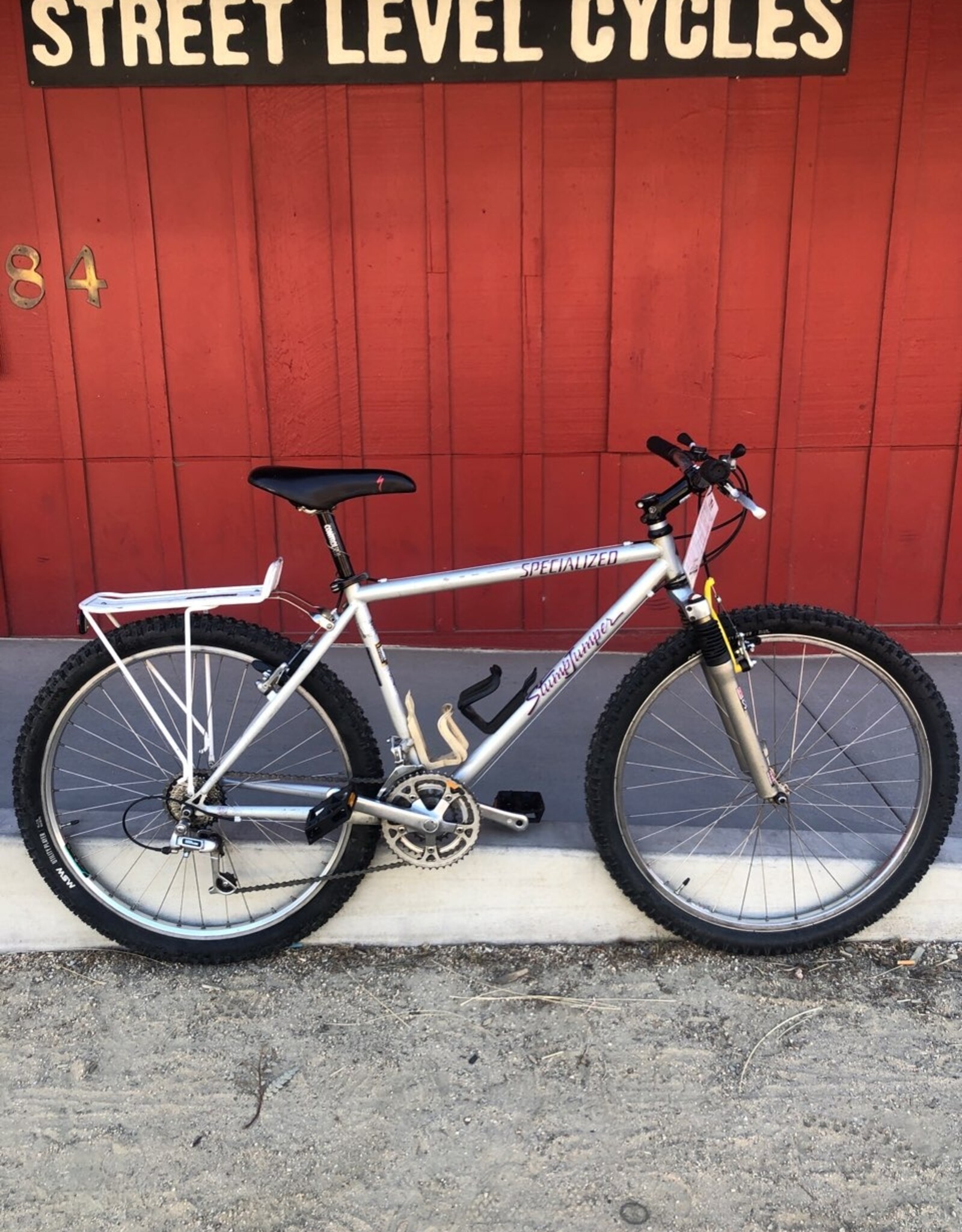 Specialized Stumpjumper (hardtail) - Md / 17 in - Silver w/purple