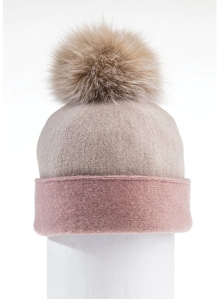 ODETTE Ormos Beanie w/Fur Pom