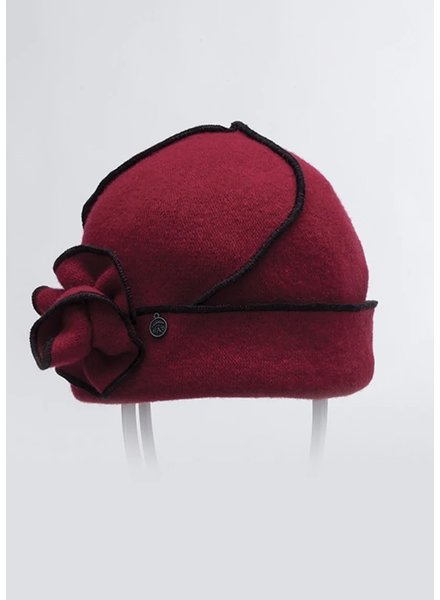 CESARA Ormos Hat