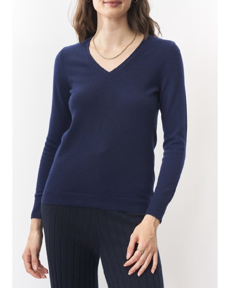 CASHMERE CLOUDS Cashmere Long Sleeve V-Neck