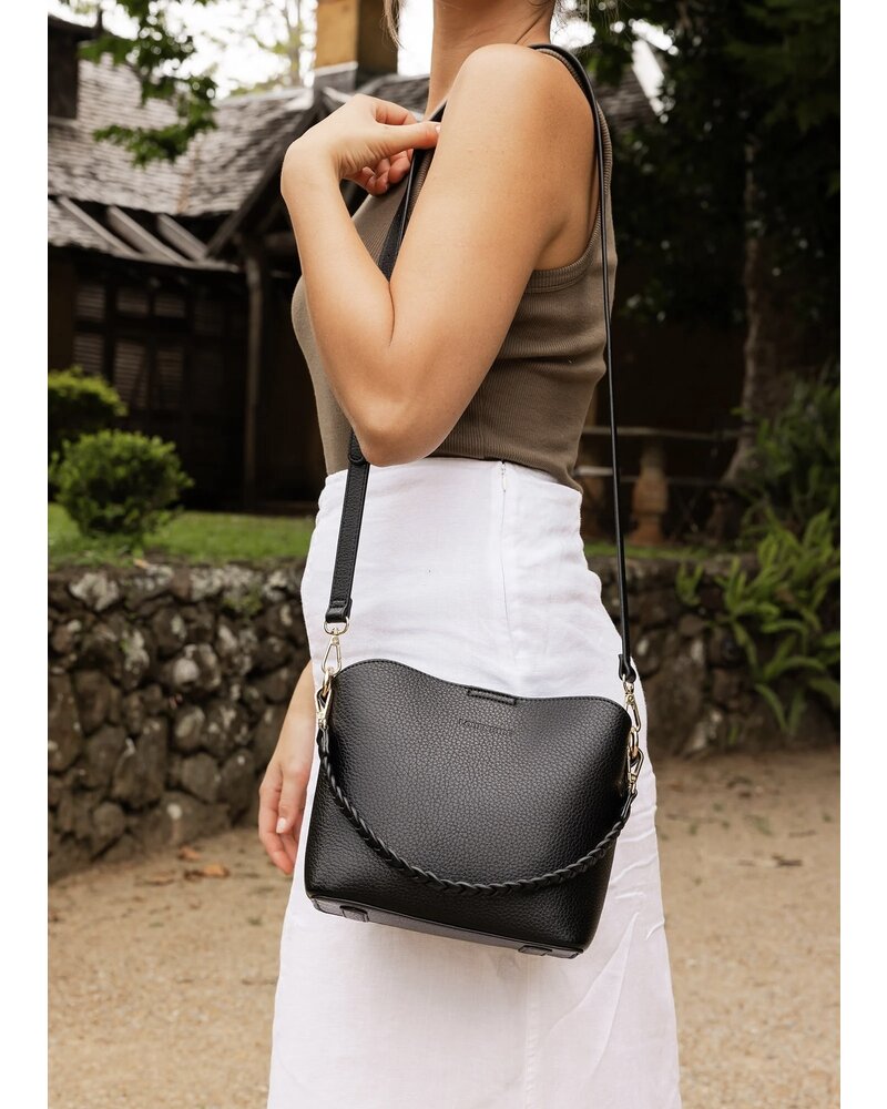 LOUENHIDE SOHO Crossbody Bag w/Kubi Strap