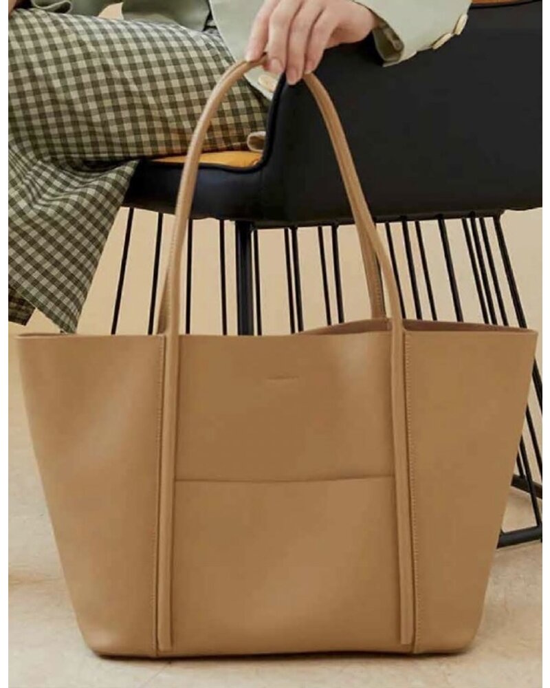 ARMOIR TESSA Leather Tote Bag