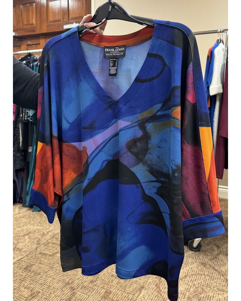FRANK LYMAN DESIGNS Print V-Neck Top