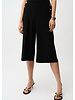 JOSEPH RIBKOFF Silky Knit Pull-On Culotte Pants