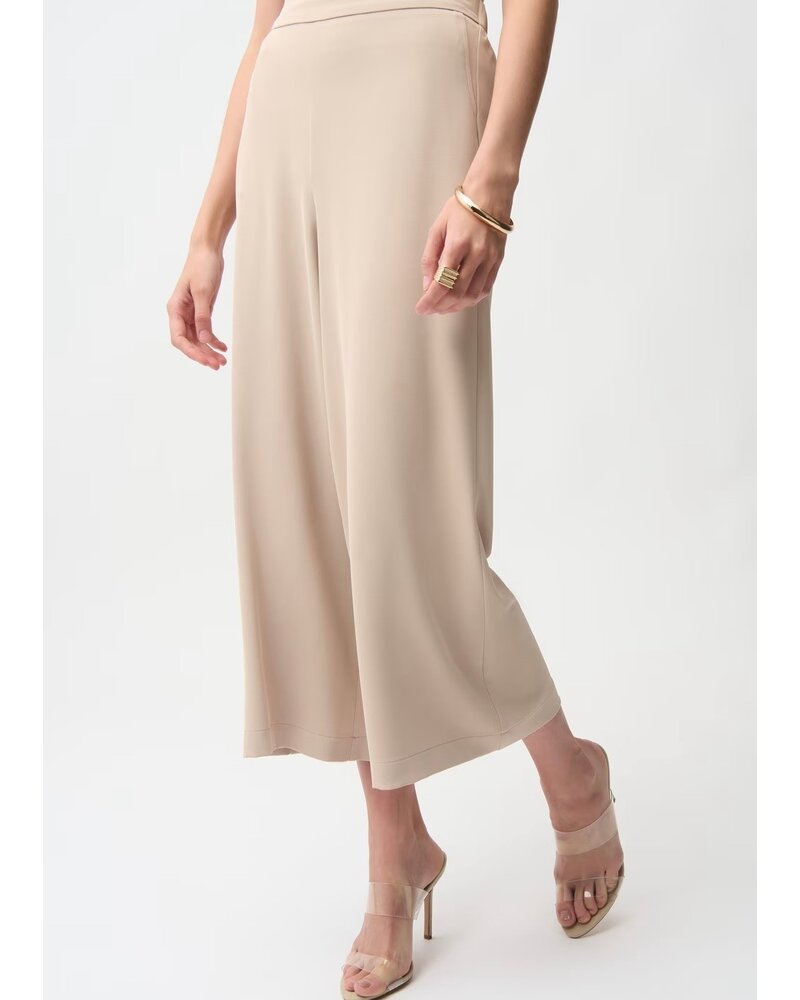 JOSEPH RIBKOFF Woven Twill Pull On Culotte Pants