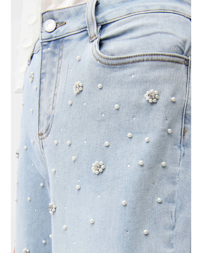JOSEPH RIBKOFF Wide Leg Jeans With Pearl and Rhinestones