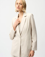 JOSEPH RIBKOFF Geometric Textured Jacquard Straight Blazer w/Notched Collar