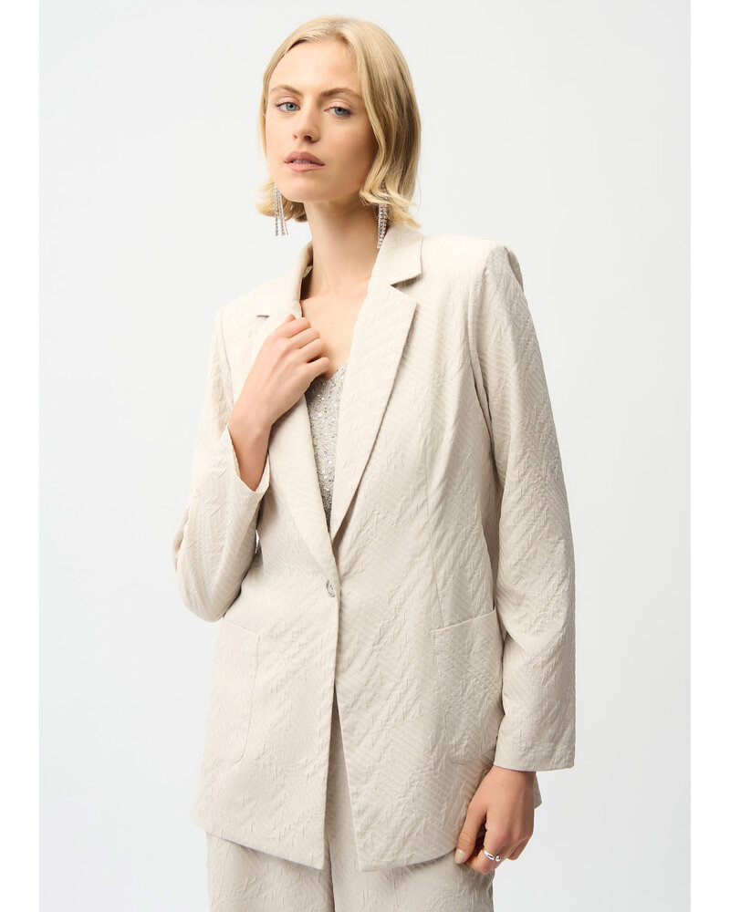 JOSEPH RIBKOFF Geometric Textured Jacquard Straight Blazer w/Notched Collar