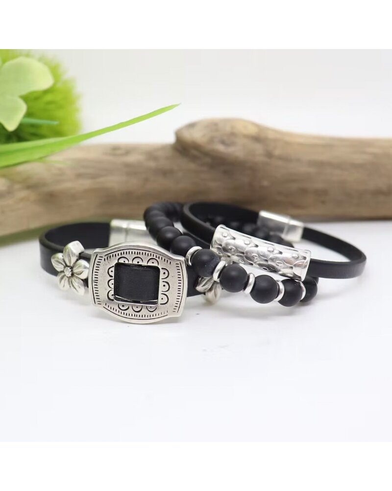 MY WRISTY BUSINESS HOLLYHOCK TRIO