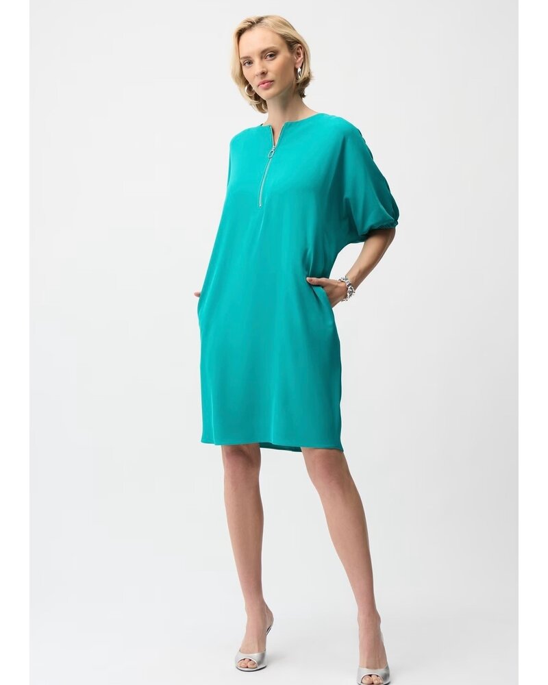 JOSEPH RIBKOFF Woven Twill Cocoon Dress w/Zip Neckline