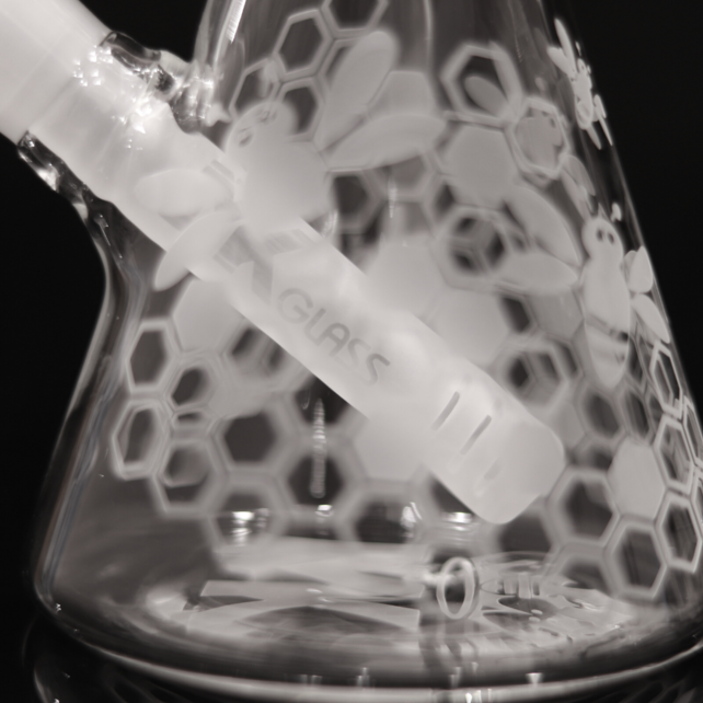 MK Glass Frosted Bee Beaker