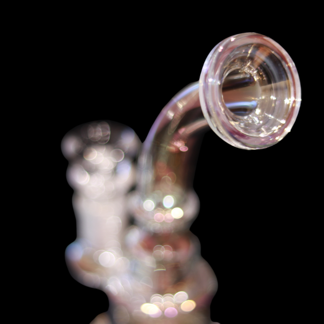 MK Glass Irridiscent Cake Rig