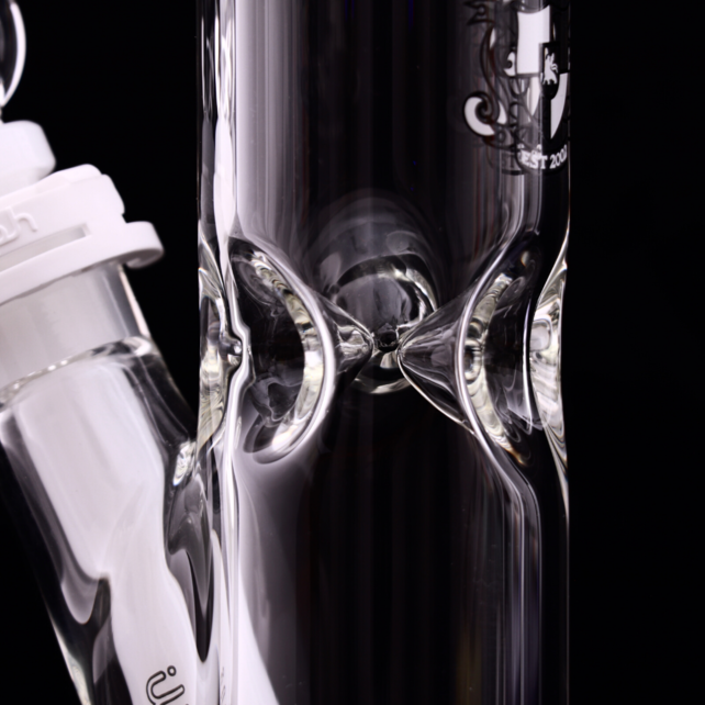 Illadelph Short Straight