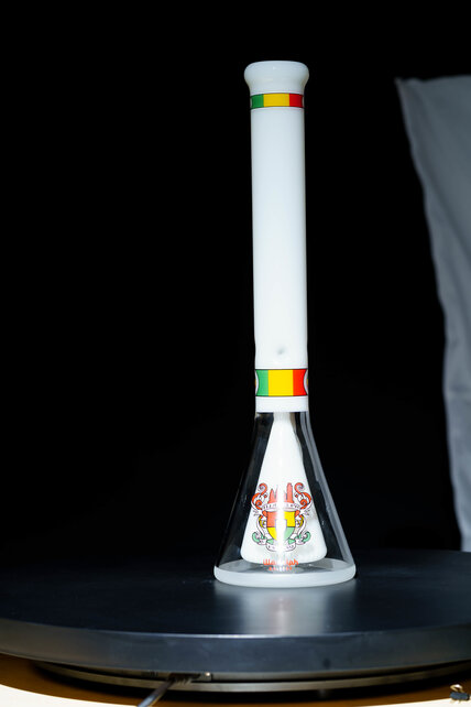 Illadelph 19" Collins Beaker Rasta