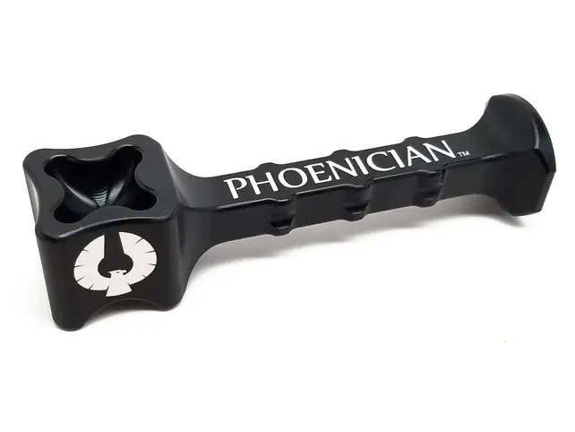 Phoenician Aura Pipe