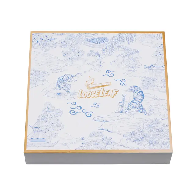 Loose Leaf Porcelain Ashtray