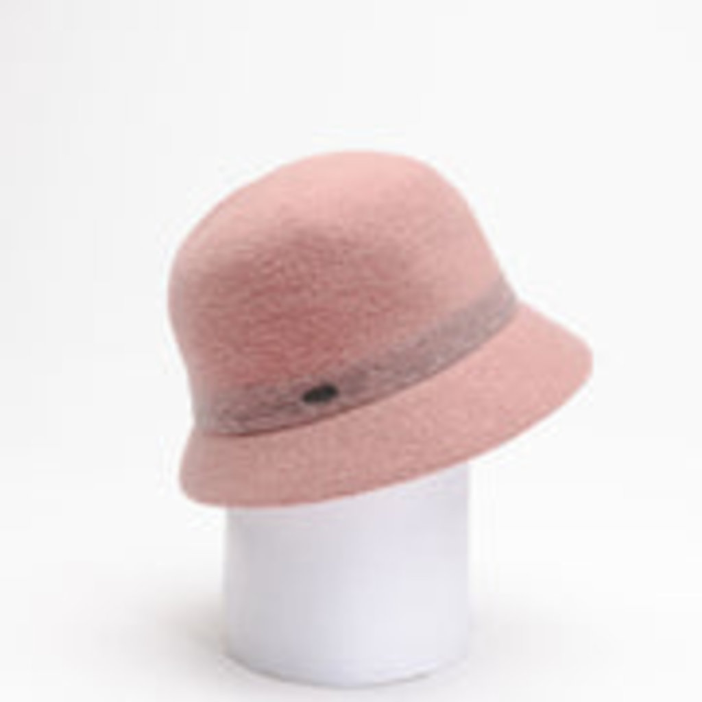 CANADIAN HAT CLAUDE