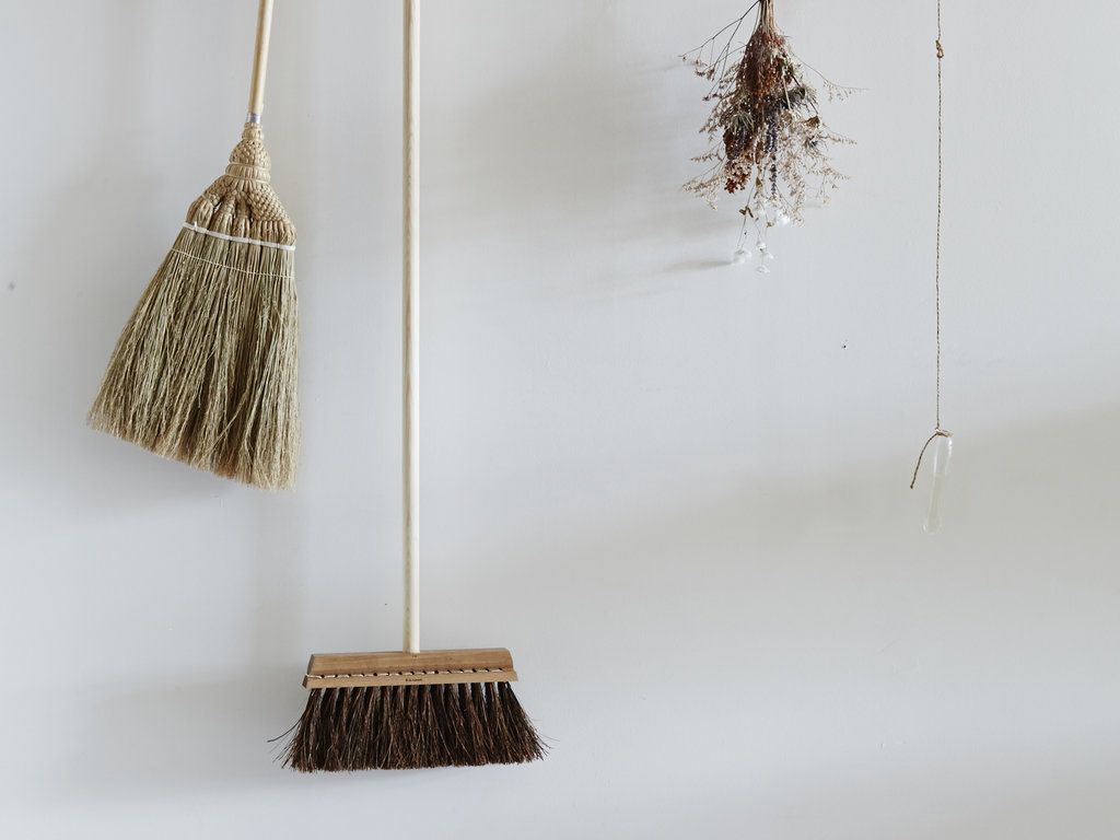 Mjölk Shaker Peg Rail