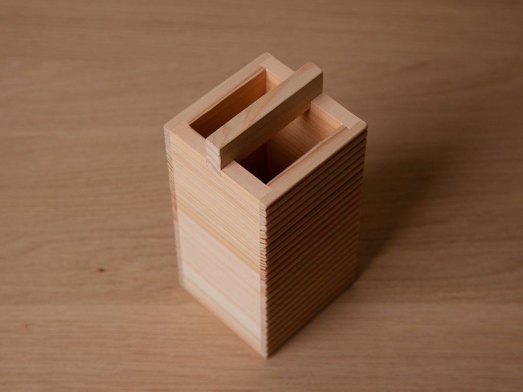 Tosaryu Hinoki Toothbrush Holder