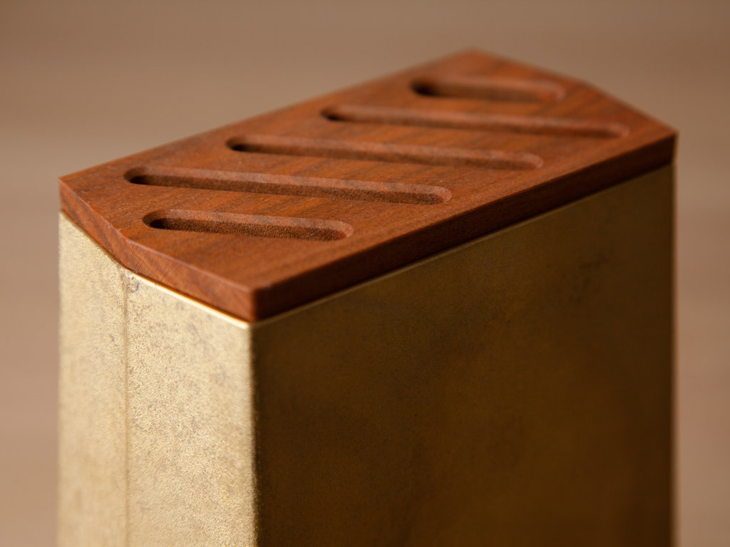 Oji Masanori Brass Knife Stand