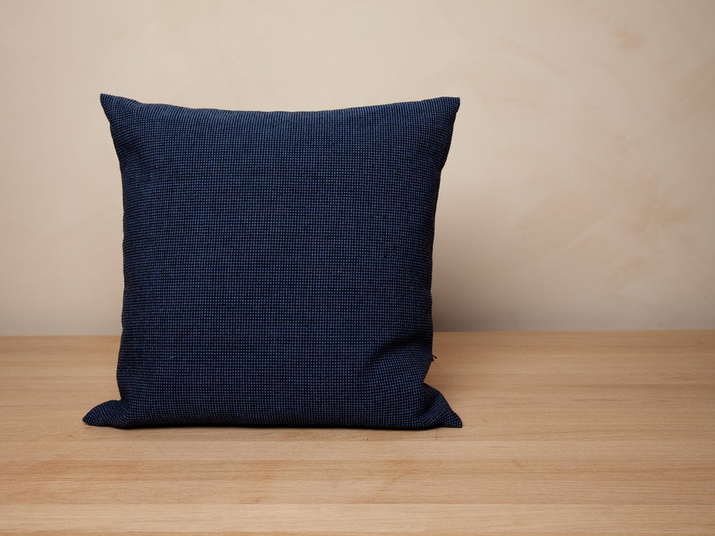 Mourne Textiles Check Cushion (Bilberry)