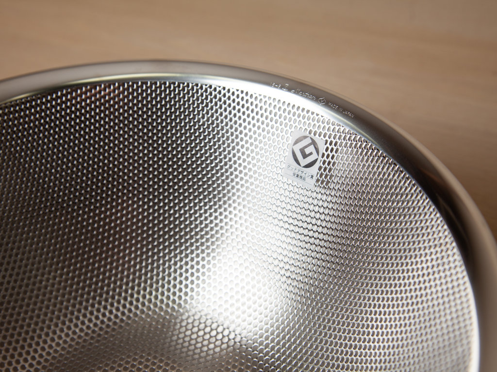Sori Yanagi Bowl and Strainer Set Large