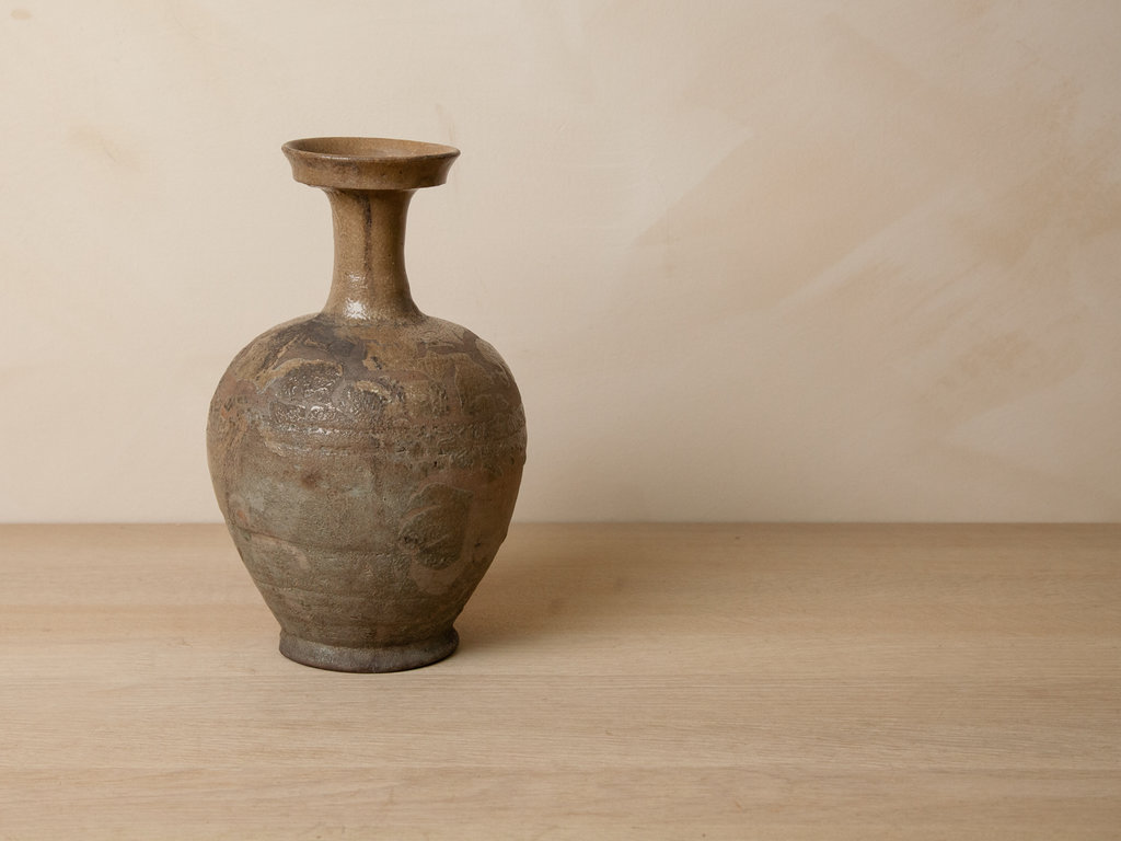 Antique Antique Korean Goryeo Dynasty Vase with Box