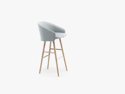 Matthew Hilton for De La Espada Saia Bar Stool