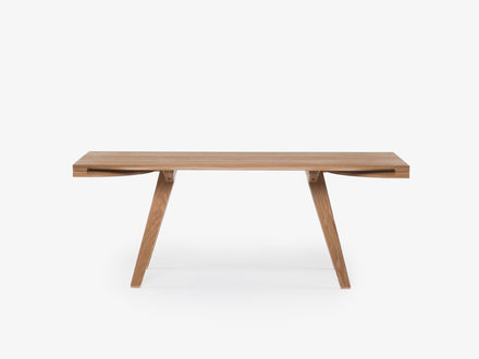 StudioIlse for De La Espada Together Table (Extending)