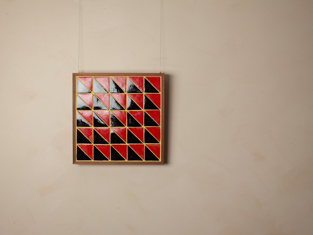 Renaud Sauvé Red and Black Porcelain Triangles