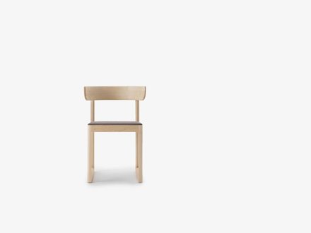Cecilie Manz EN Chair