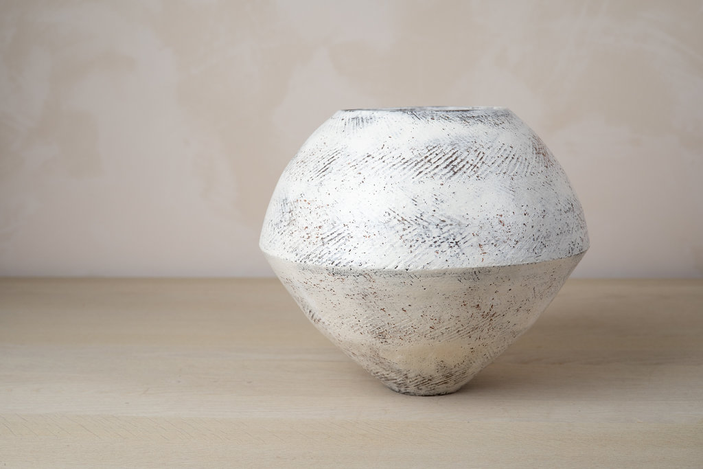 Tetsuya Ozawa XL Round Vase White