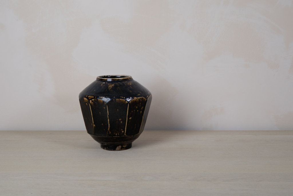 Antique Yi Dynasty Brown Flower Vase