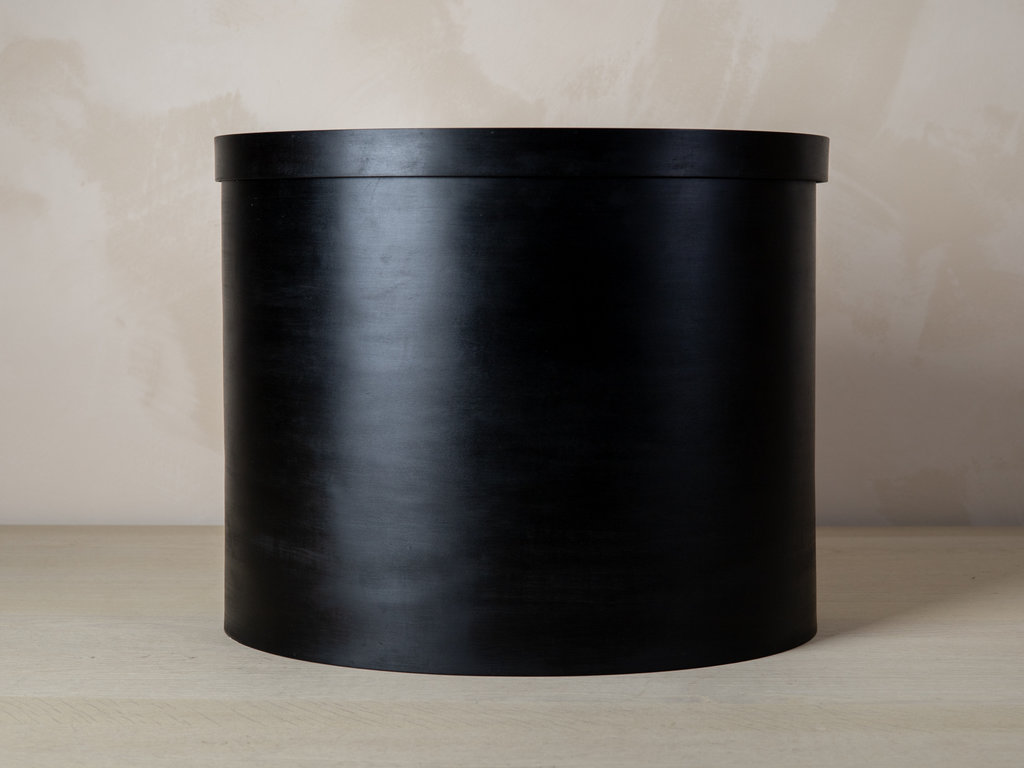Masashi Ifuji Oval Box — Black (Size 10)