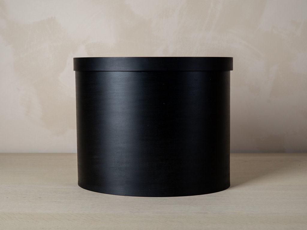 Masashi Ifuji Oval Box — Black (Size 8)