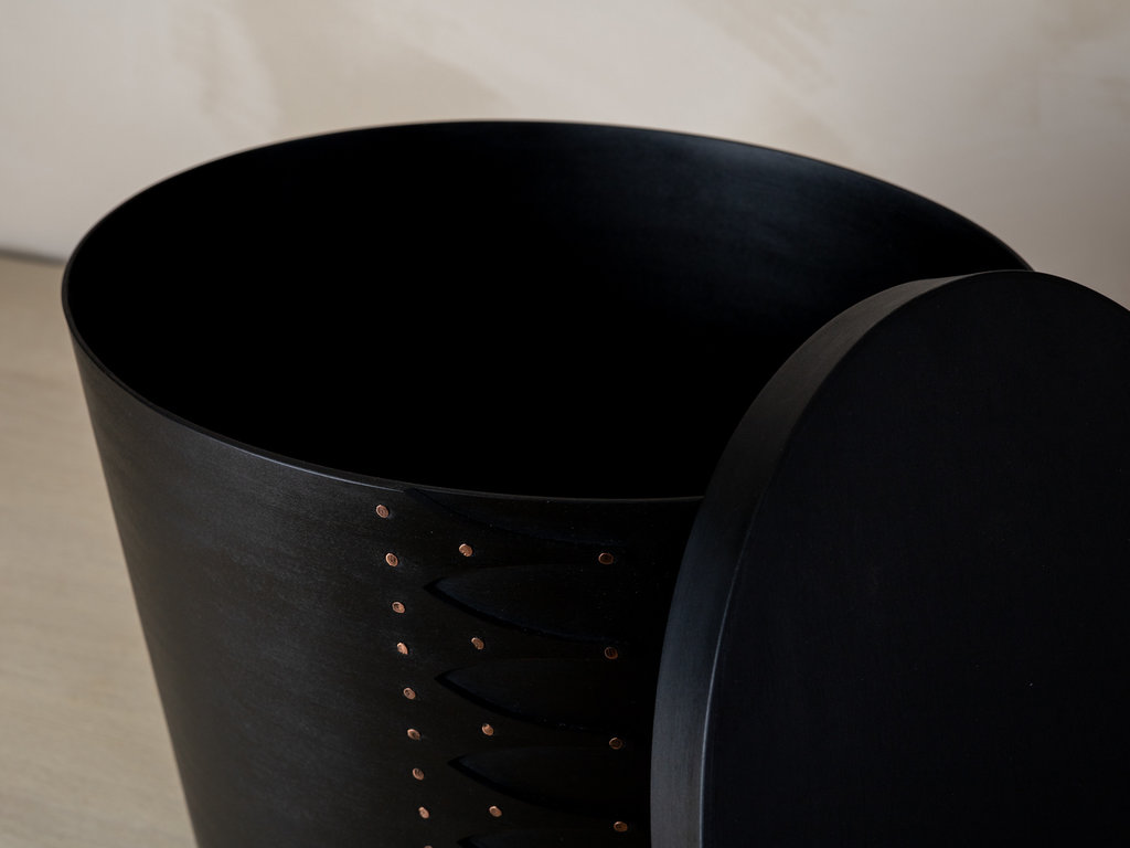 Masashi Ifuji Black Oval Box (Size 8)