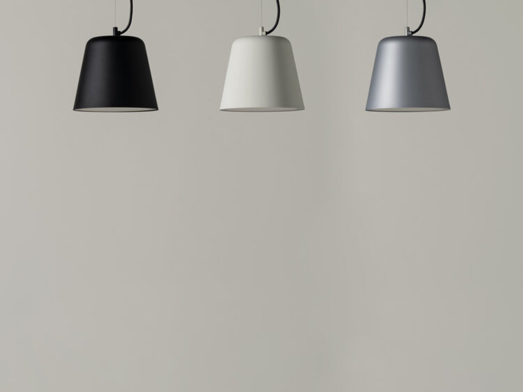 Santa & Cole Vaso Pendant Light