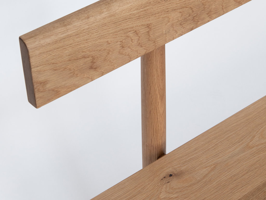 Mjölk Enfield Shaker Bench, white oak